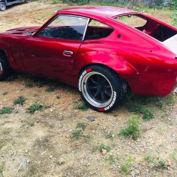 Datsun s30 240z 260z 280z flares only RB style